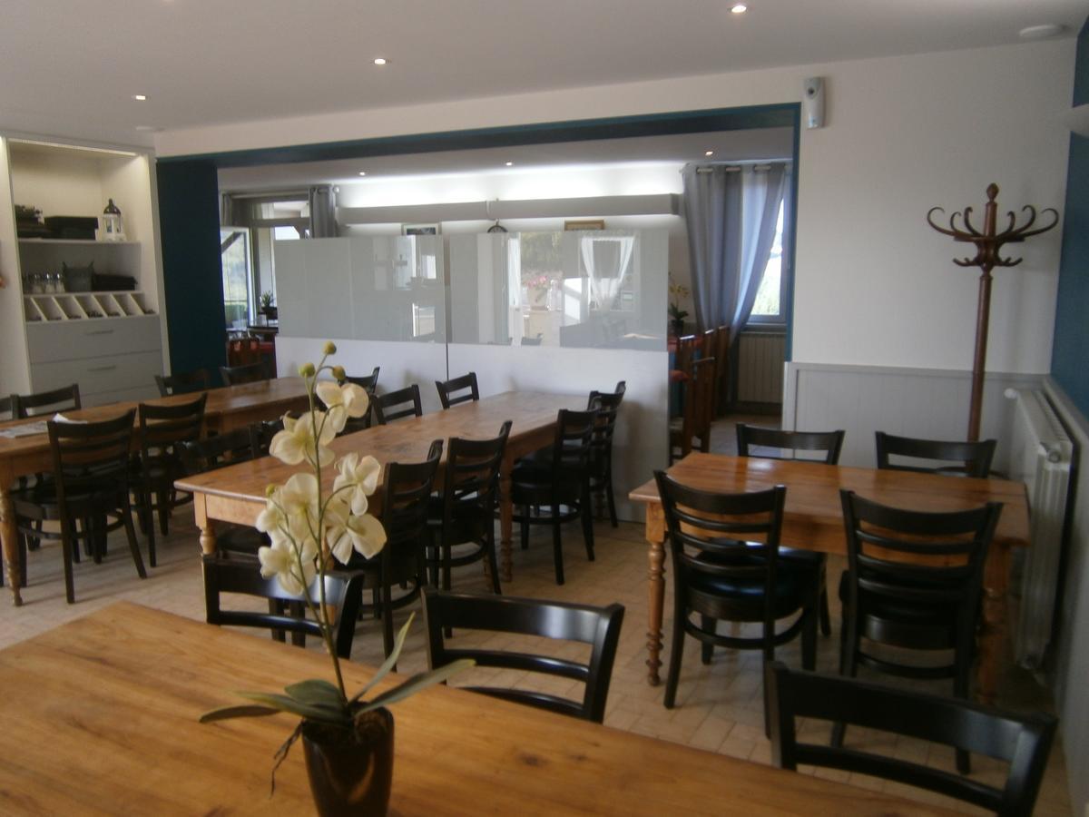 Hotel Restaurant De La Roche Les Sauvages  Kültér fotó